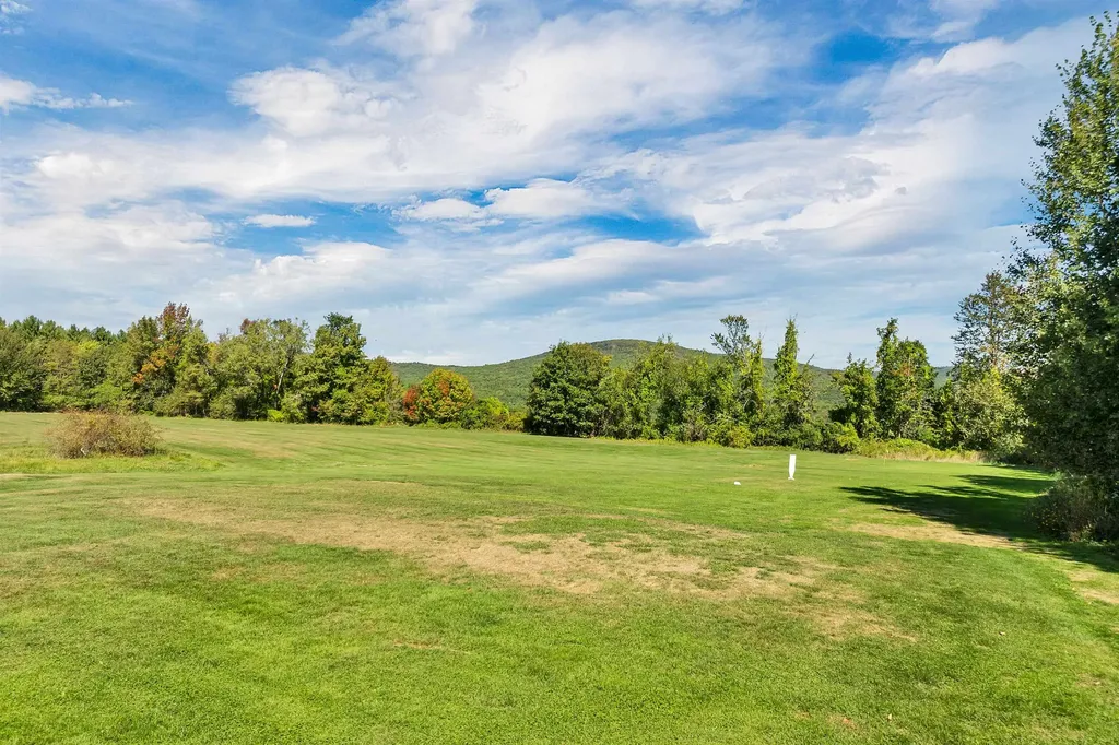 22 N Town Farm Road Oxford ME 04270