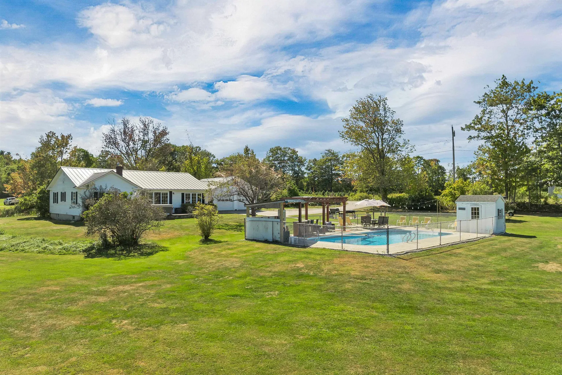 22 N Town Farm Road Oxford ME 04270