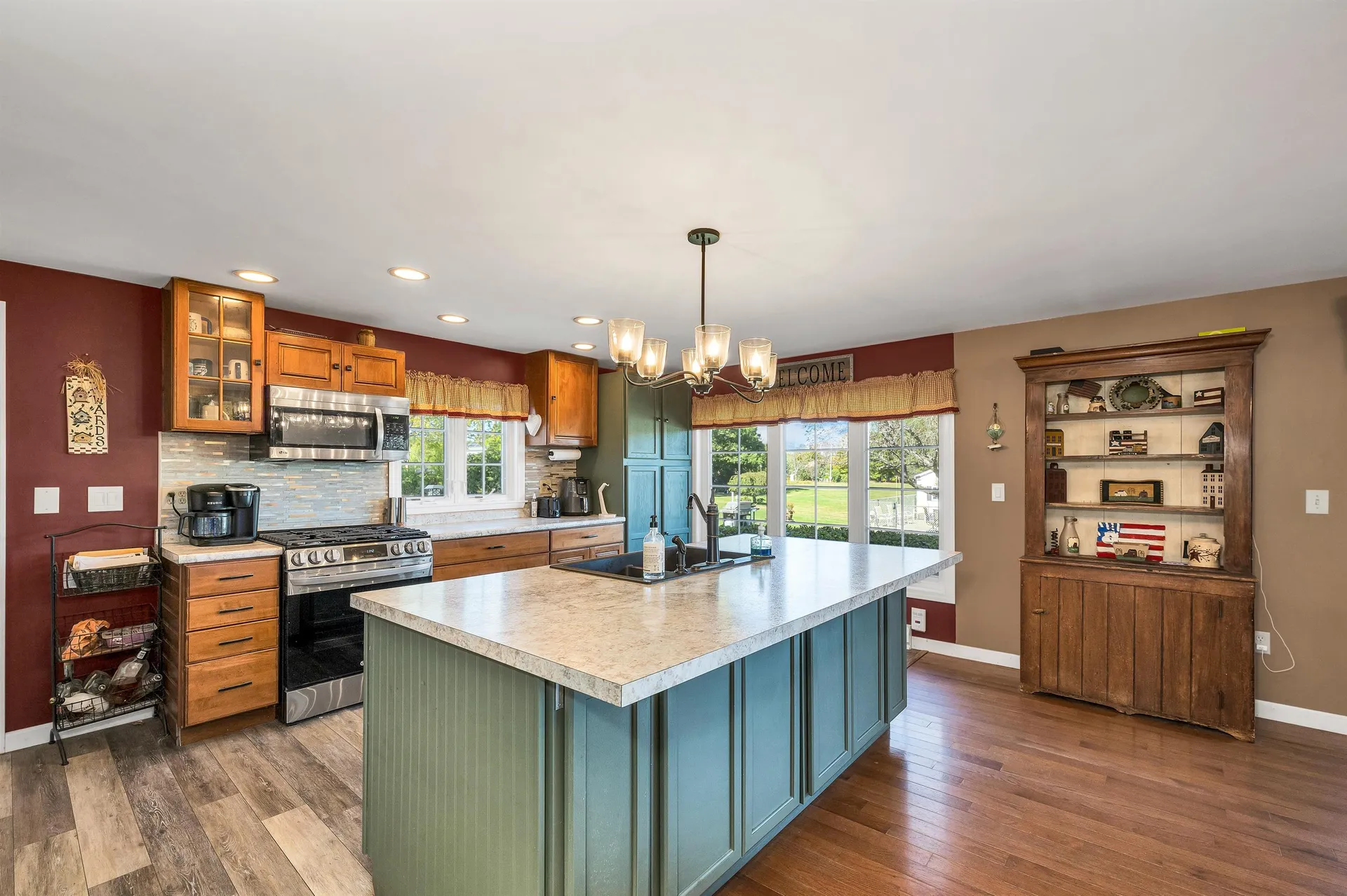 22 N Town Farm Road Oxford ME 04270