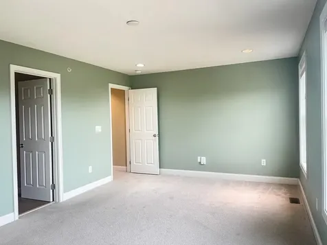 302 Southfield Lane Peterborough NH 03458