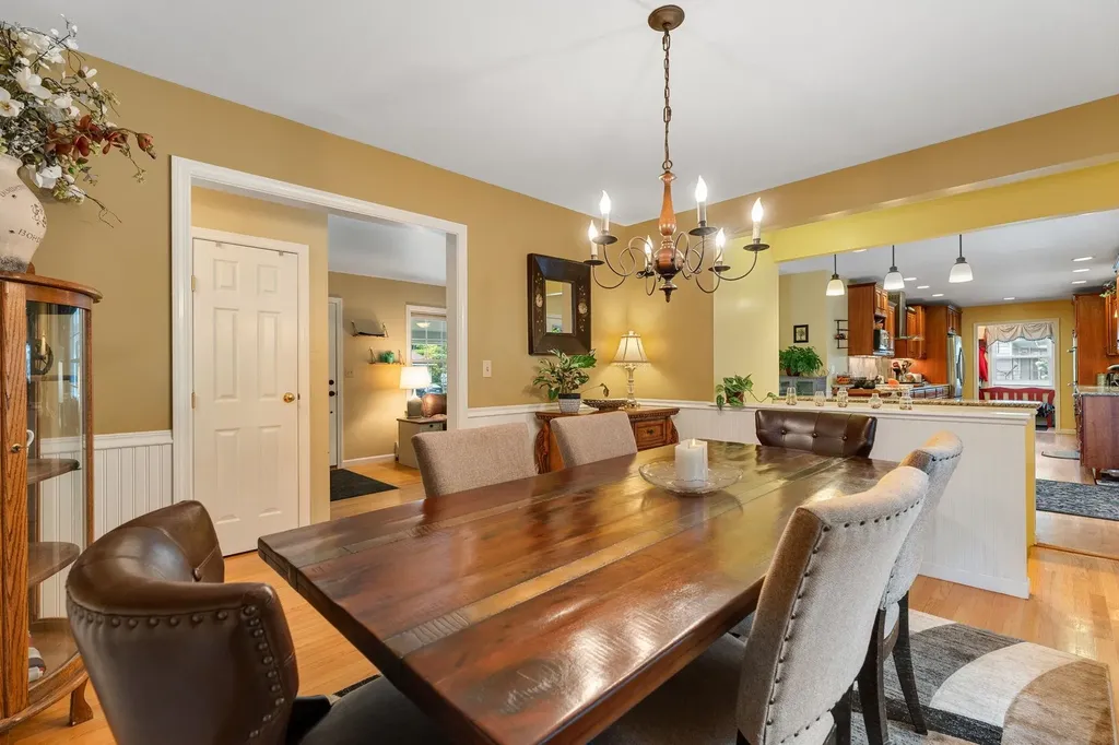 174 Cobbleview Drive Colchester VT 05446