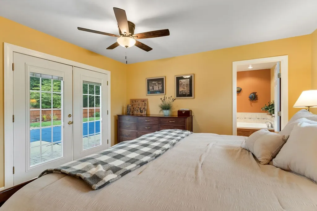 174 Cobbleview Drive Colchester VT 05446