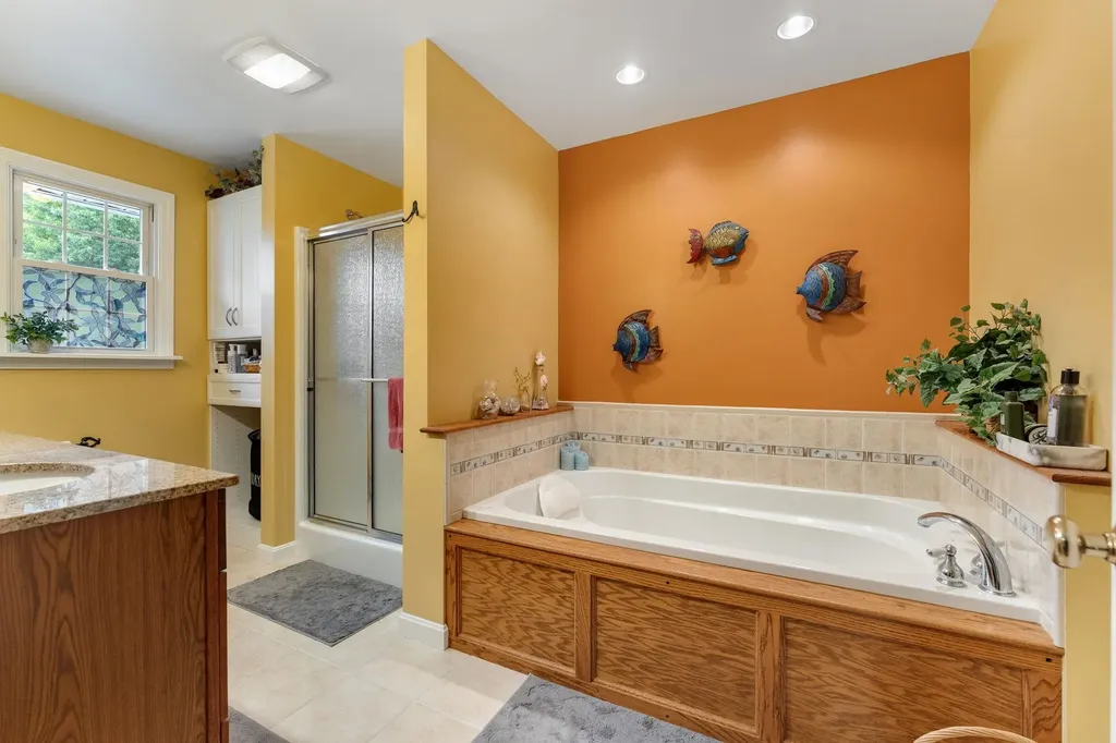 174 Cobbleview Drive Colchester VT 05446