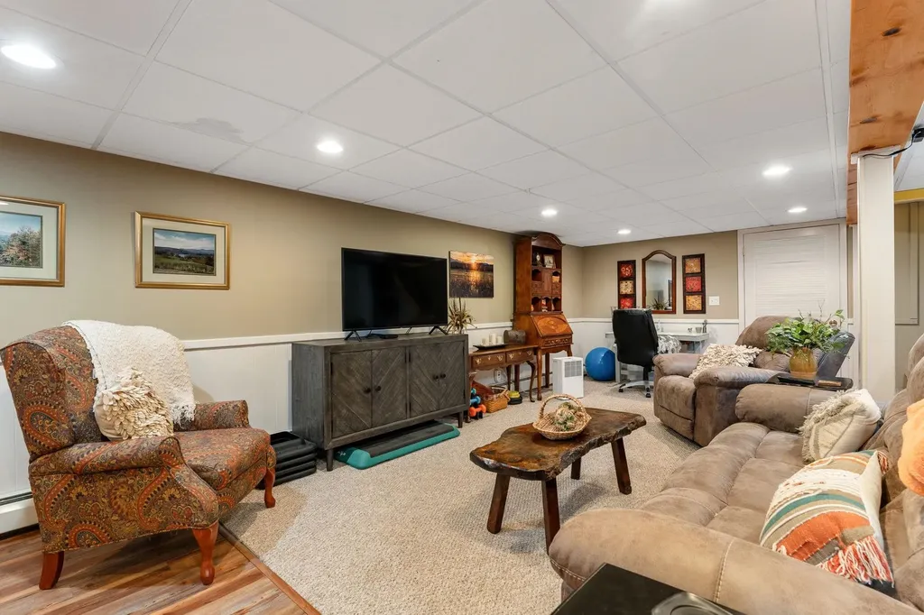 174 Cobbleview Drive Colchester VT 05446