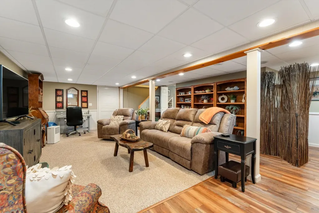 174 Cobbleview Drive Colchester VT 05446