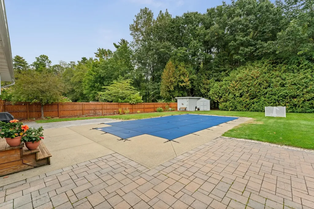 174 Cobbleview Drive Colchester VT 05446