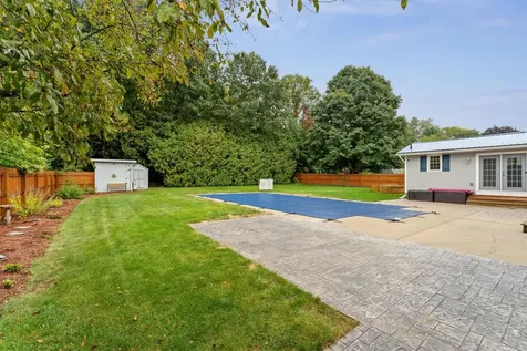 174 Cobbleview Drive Colchester VT 05446