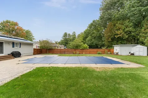 174 Cobbleview Drive Colchester VT 05446