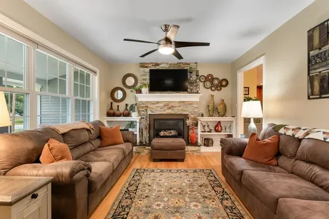 174 Cobbleview Drive Colchester VT 05446