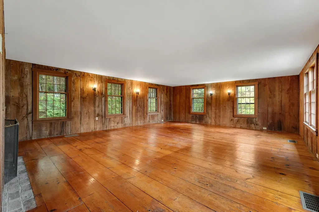 417 Crossett Hill Road Duxbury VT 05676