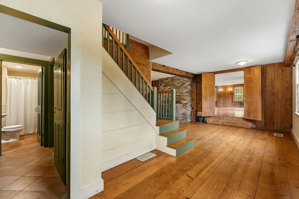 417 Crossett Hill Road Duxbury VT 05676