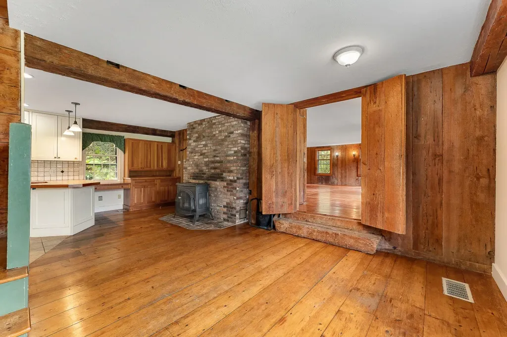 417 Crossett Hill Road Duxbury VT 05676