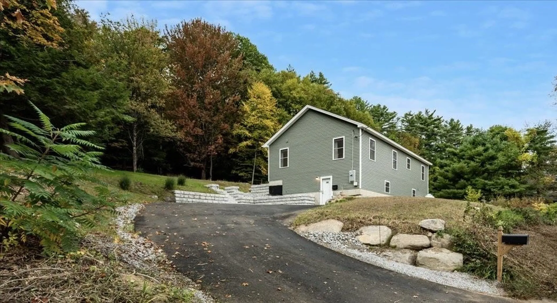 182 Summit Street Franklin NH 03235