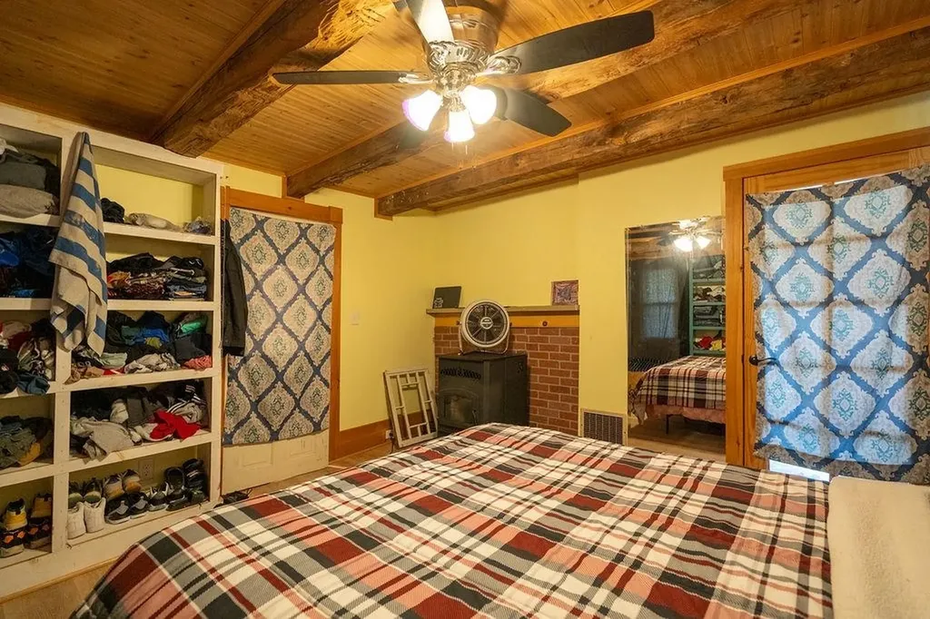 147 Middle Road Deerfield NH 03037