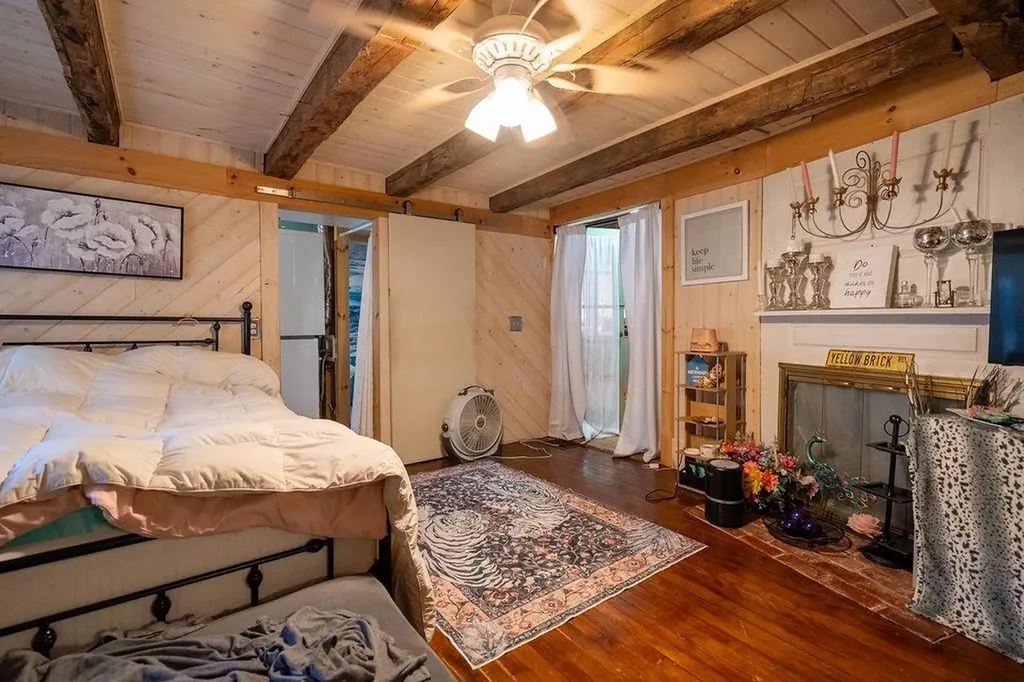 147 Middle Road Deerfield NH 03037