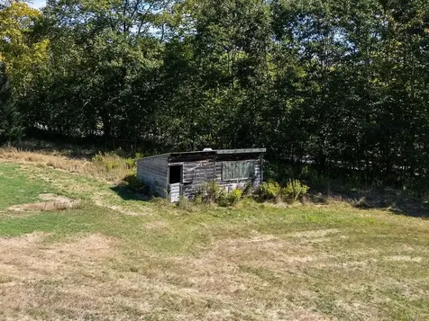 147 Middle Road Deerfield NH 03037