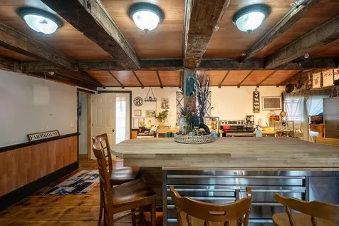 147 Middle Road Deerfield NH 03037