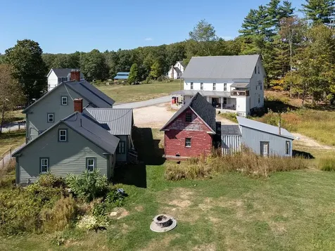 147 Middle Road Deerfield NH 03037