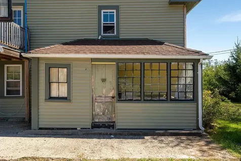 147 Middle Road Deerfield NH 03037