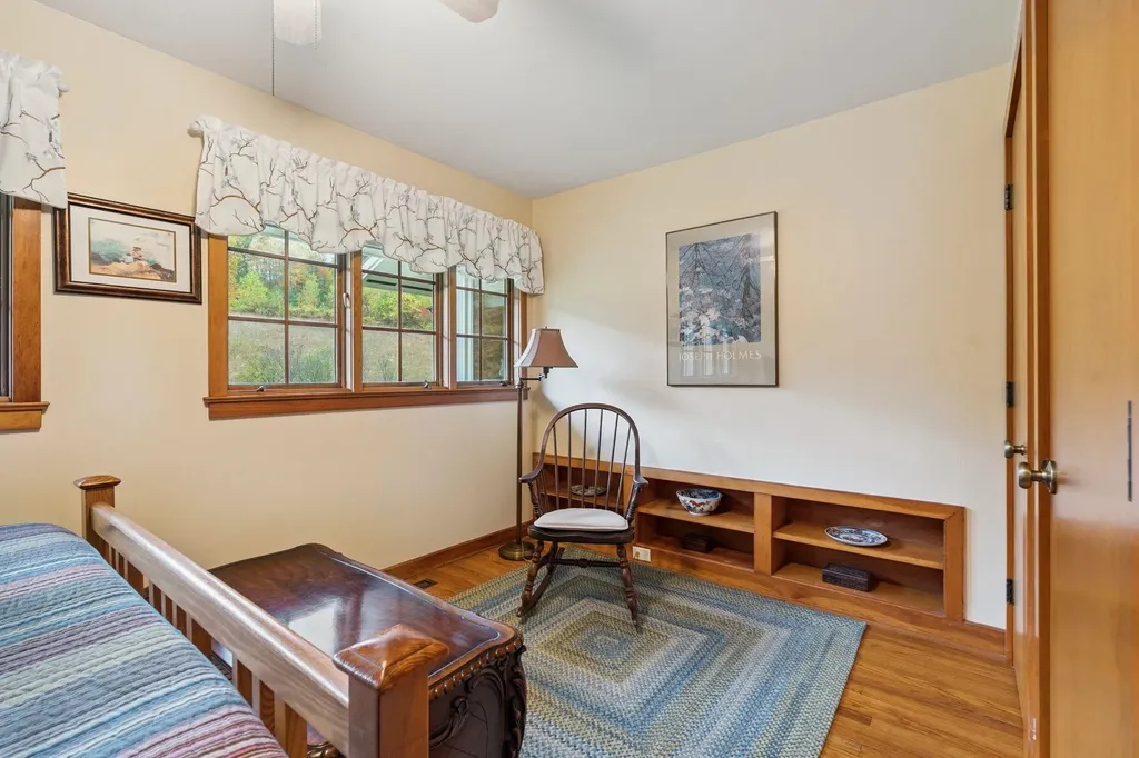 1547 Vt Route 131 Weathersfield VT 05151