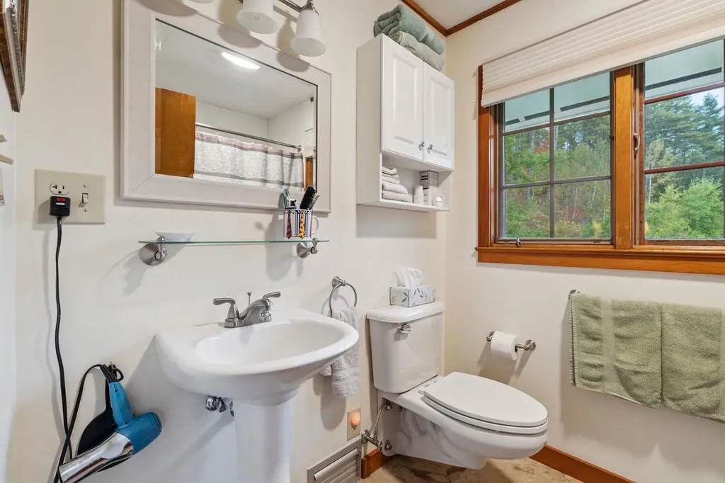 1547 Vt Route 131 Weathersfield VT 05151