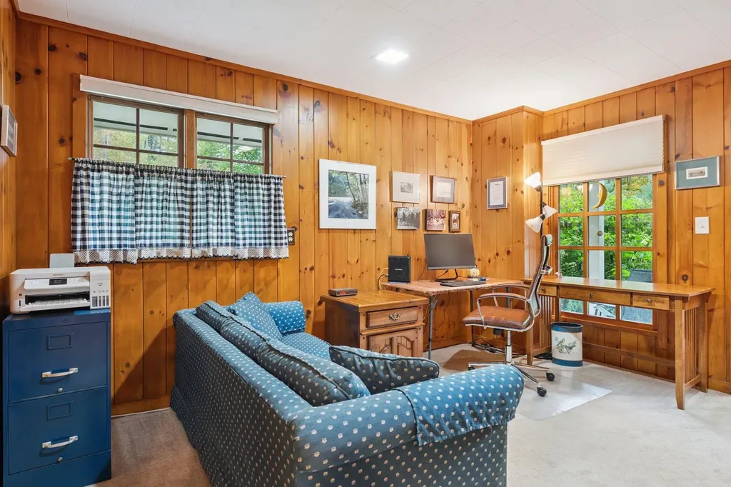 1547 Vt Route 131 Weathersfield VT 05151