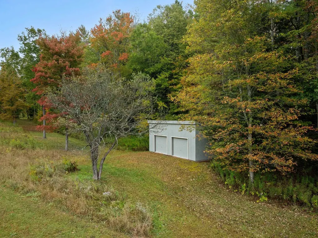 1547 Vt Route 131 Weathersfield VT 05151