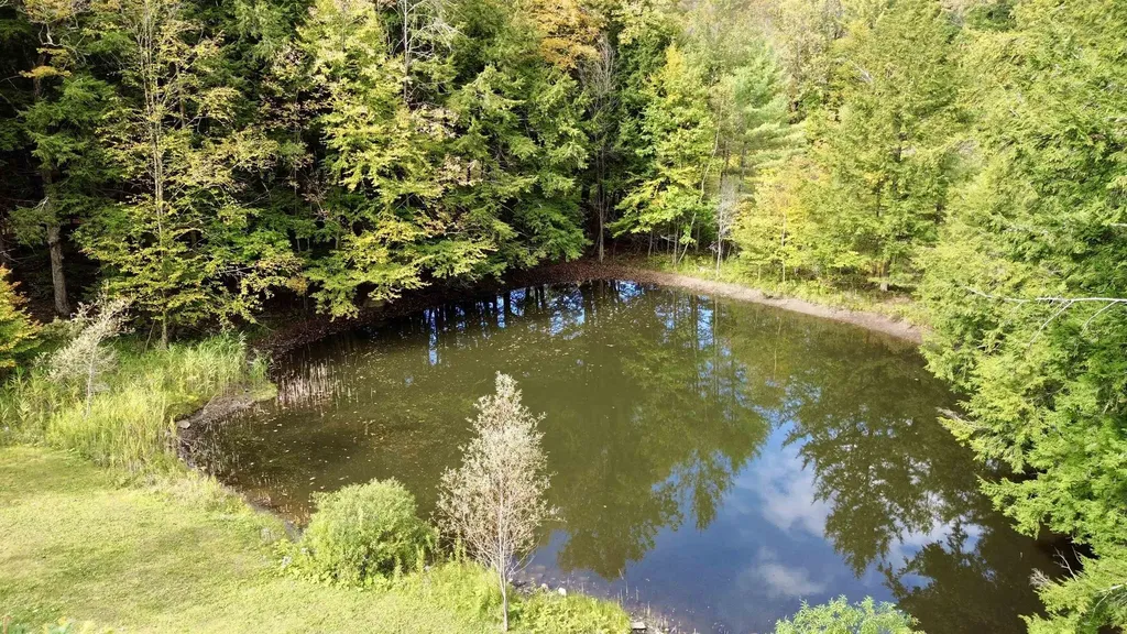 1547 Vt Route 131 Weathersfield VT 05151