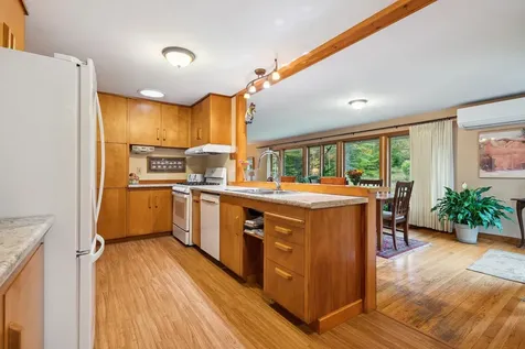 1547 Vt Route 131 Weathersfield VT 05151