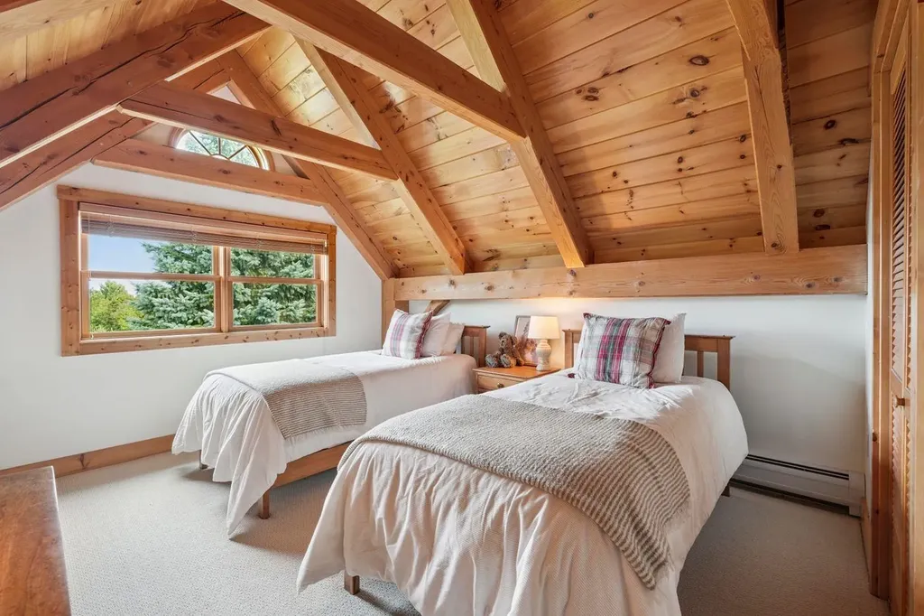 705 Taber Ridge Road Stowe VT 05672