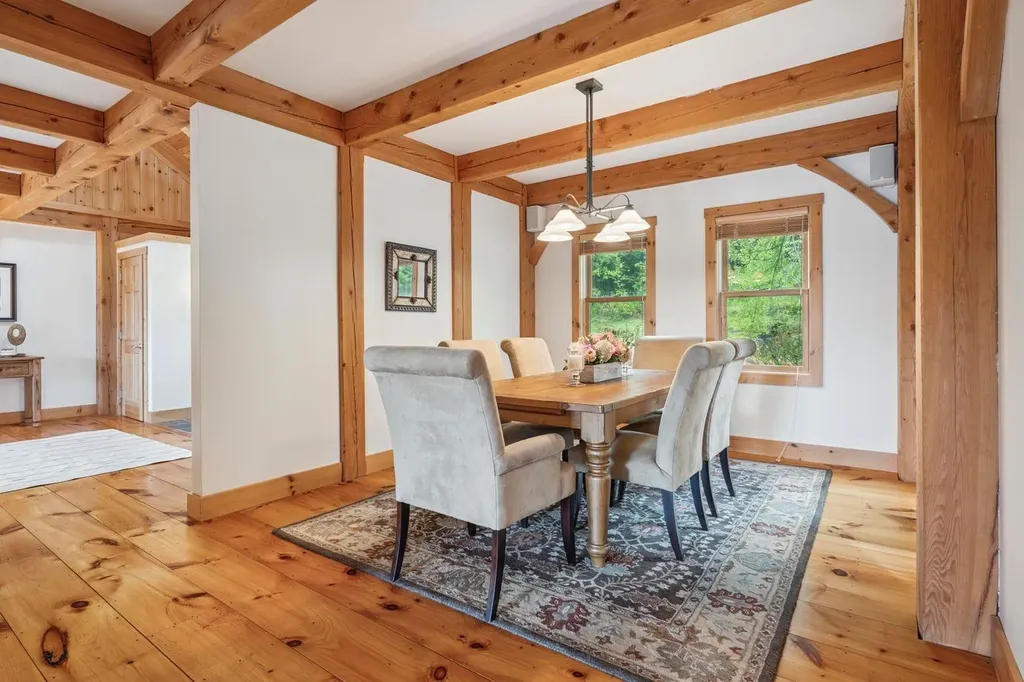 705 Taber Ridge Road Stowe VT 05672