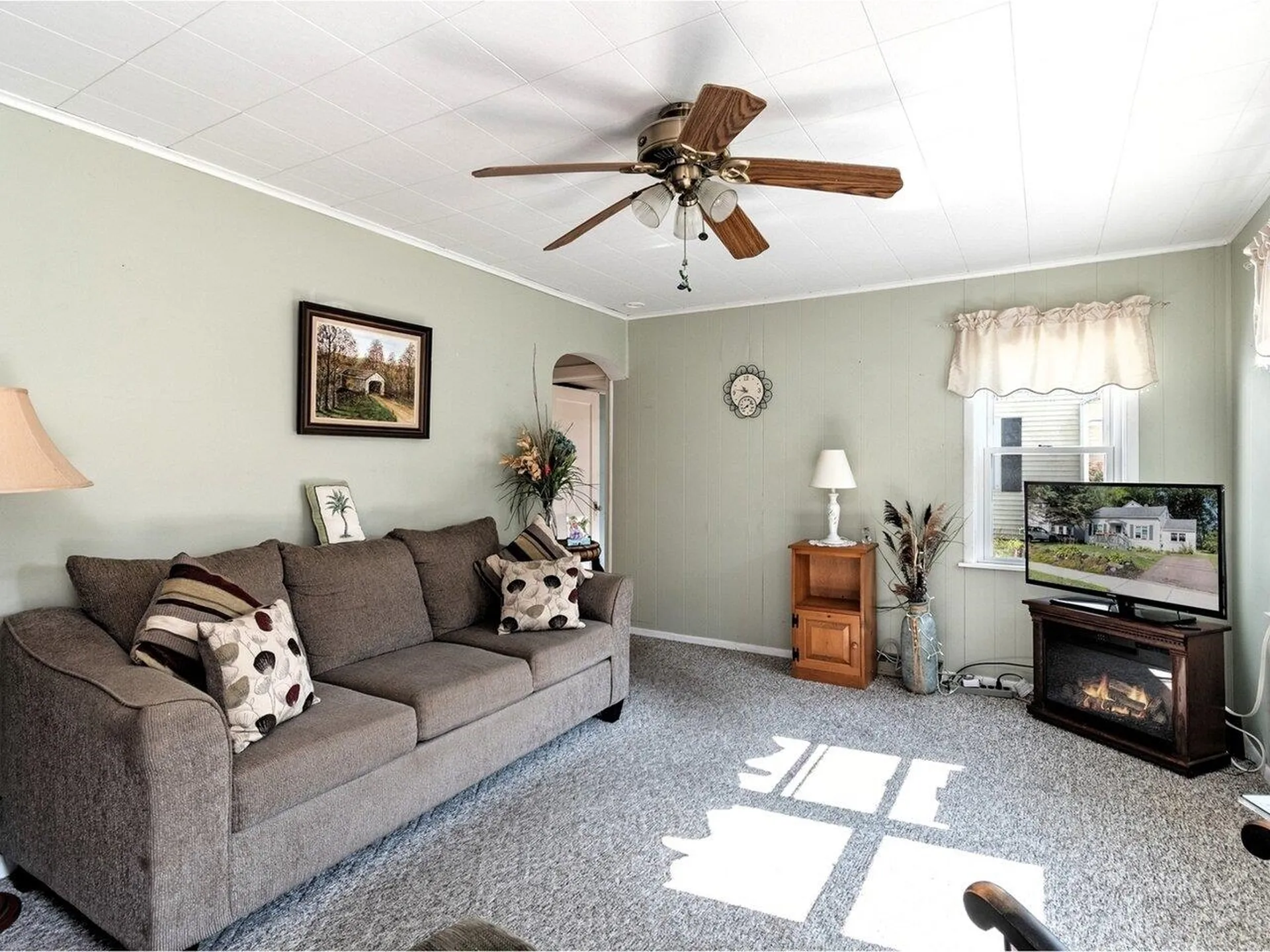 76 Woodbury Road Burlington VT 05408