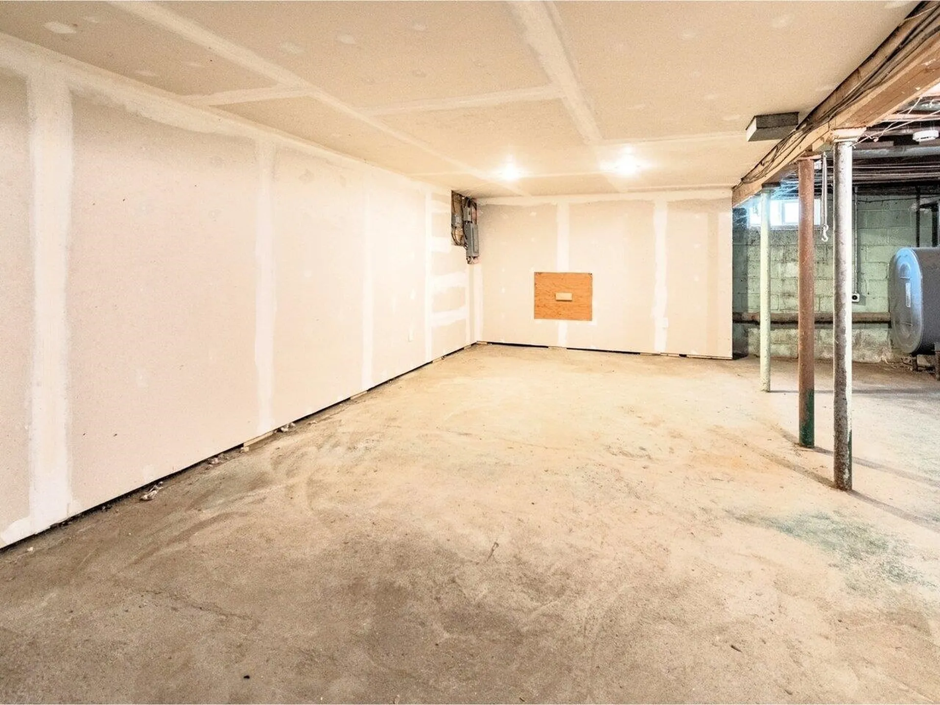 76 Woodbury Road Burlington VT 05408