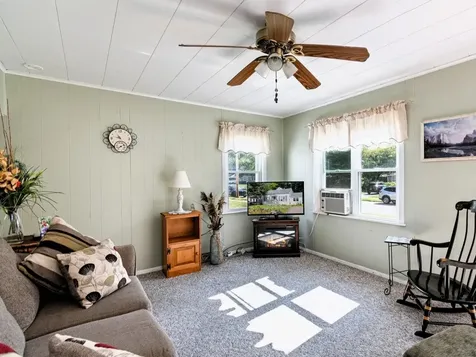 76 Woodbury Road Burlington VT 05408