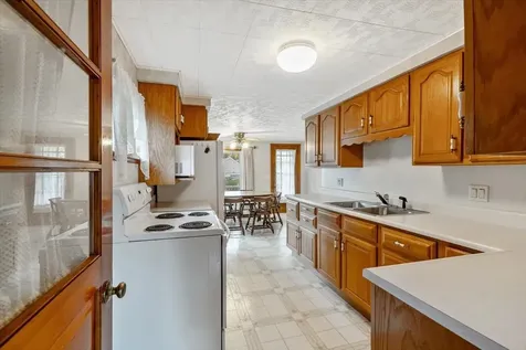 182 Pearl Street St. Albans City VT 05478