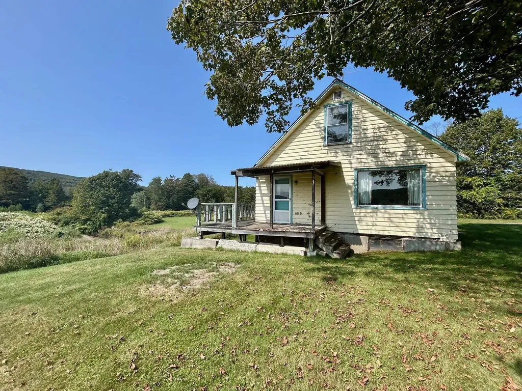 2077 Vt Route 12 North Randolph VT 05060