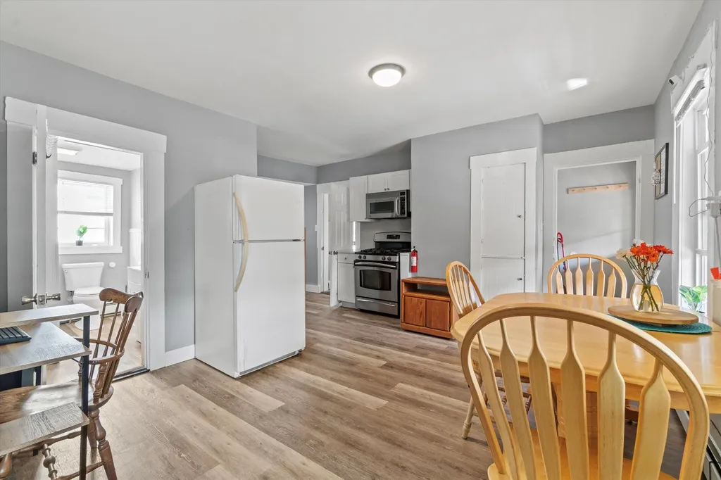 15 West Street Manchester NH 03102