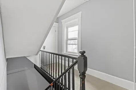 15 West Street Manchester NH 03102