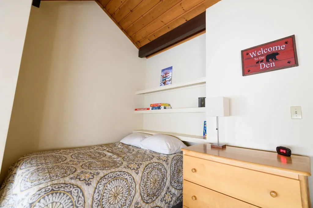 32-4 Fox Run Road Lincoln NH 03223