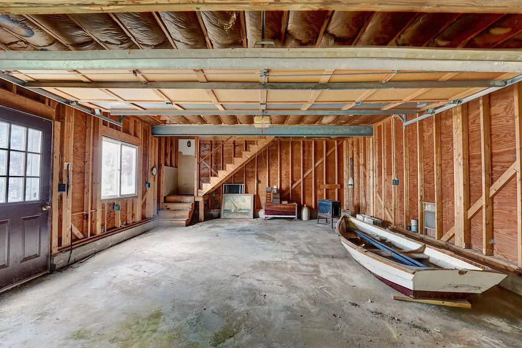 1 Beach Plum Way Hampton NH 03842