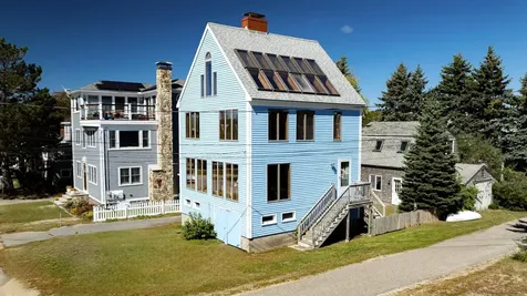 1 Beach Plum Way Hampton NH 03842