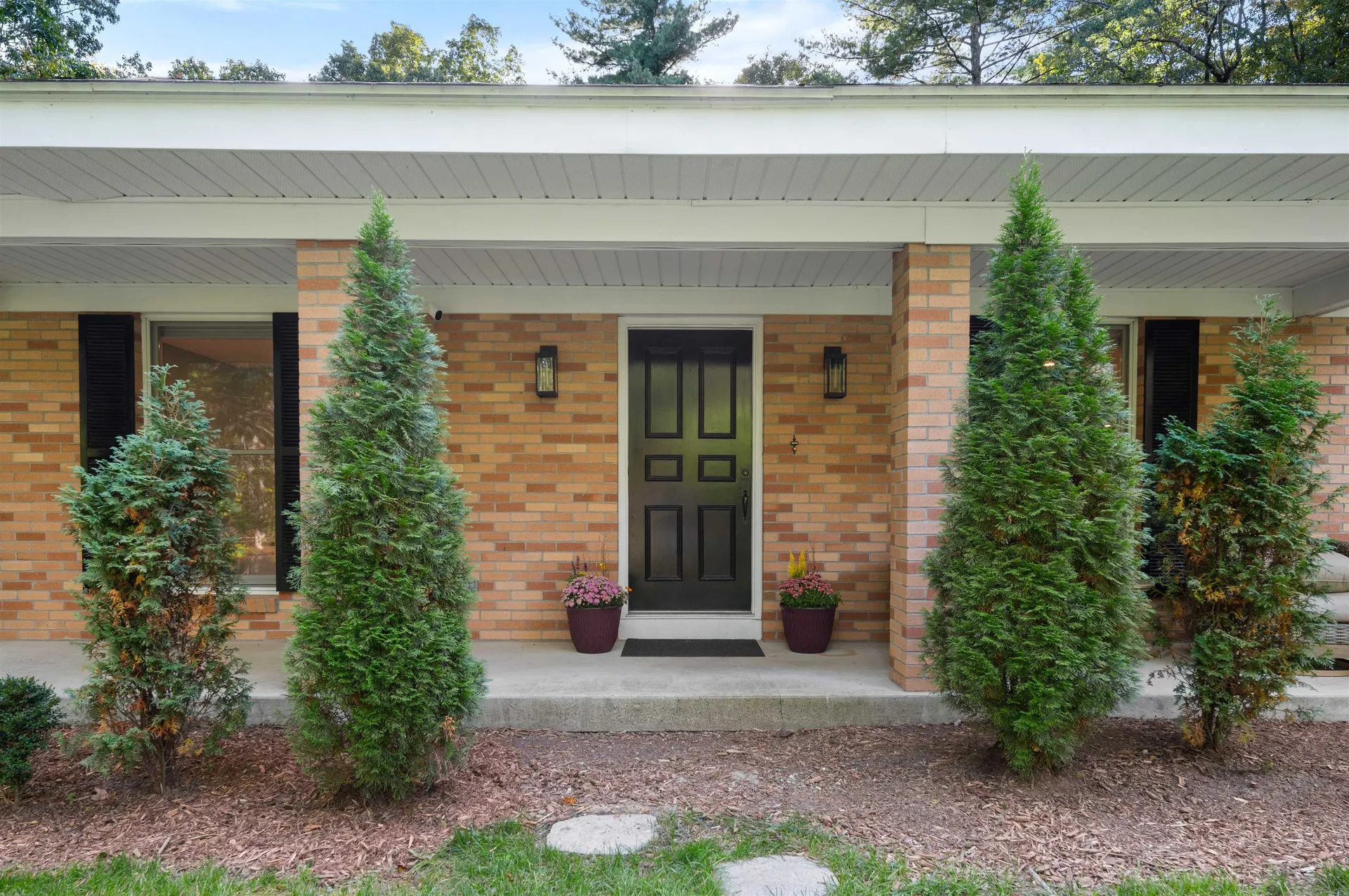 16 Hemlock Hill Road Amherst NH 03031