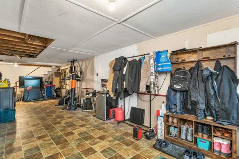 61 White Oaks Road Laconia NH 03246