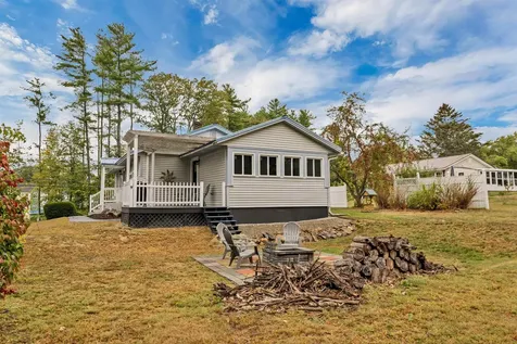 61 White Oaks Road Laconia NH 03246
