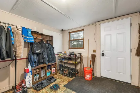 61 White Oaks Road Laconia NH 03246