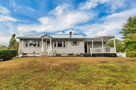 61 White Oaks Road Laconia NH 03246