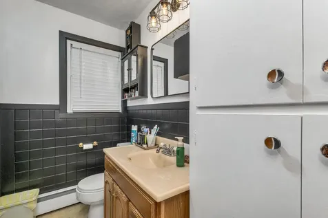 61 White Oaks Road Laconia NH 03246