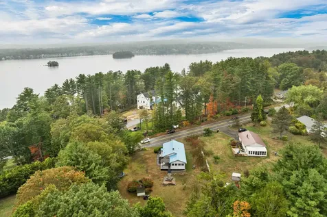 61 White Oaks Road Laconia NH 03246