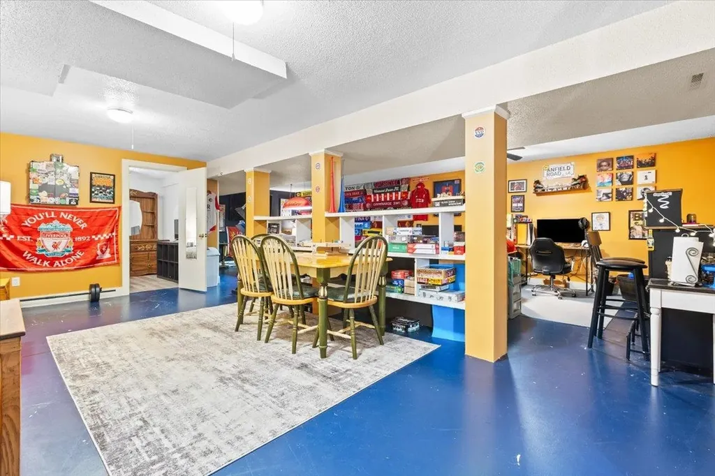 274 Scottsdale Road Newport City VT 05855