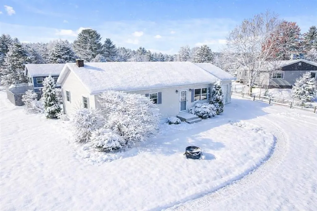 274 Scottsdale Road Newport City VT 05855